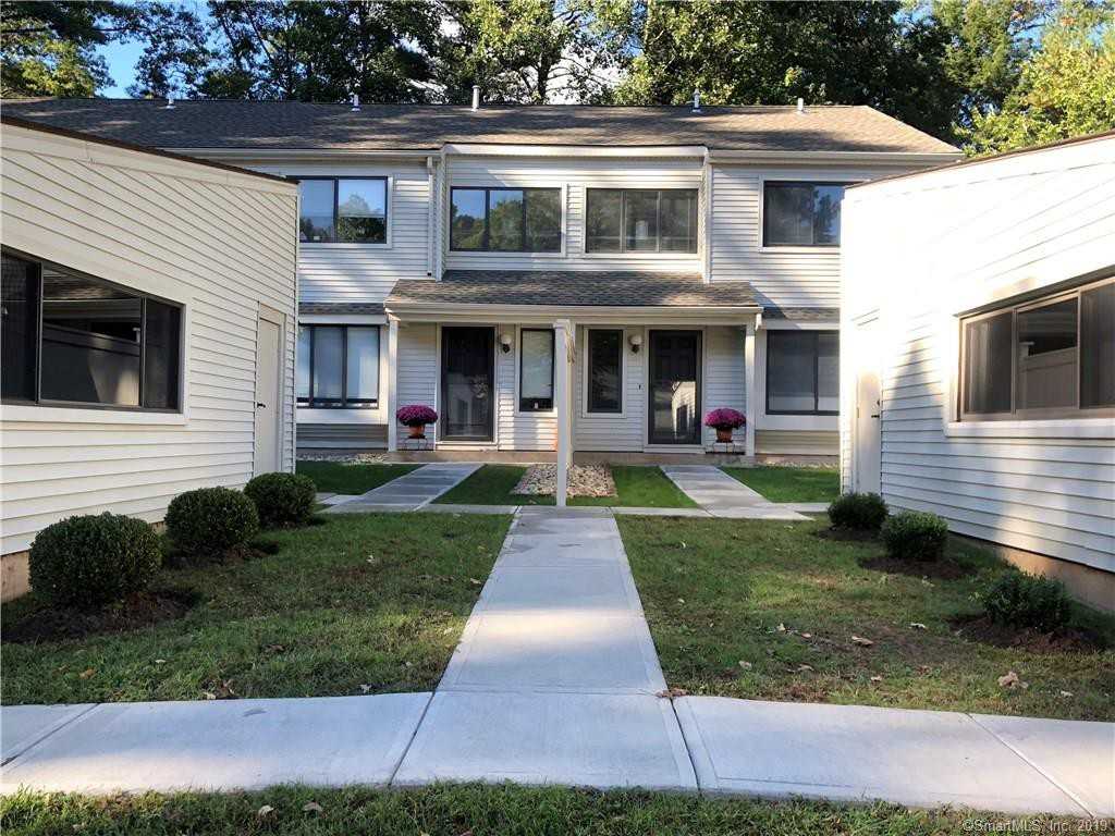 49 Farmington Chase Crescent - Photo 2 of 21