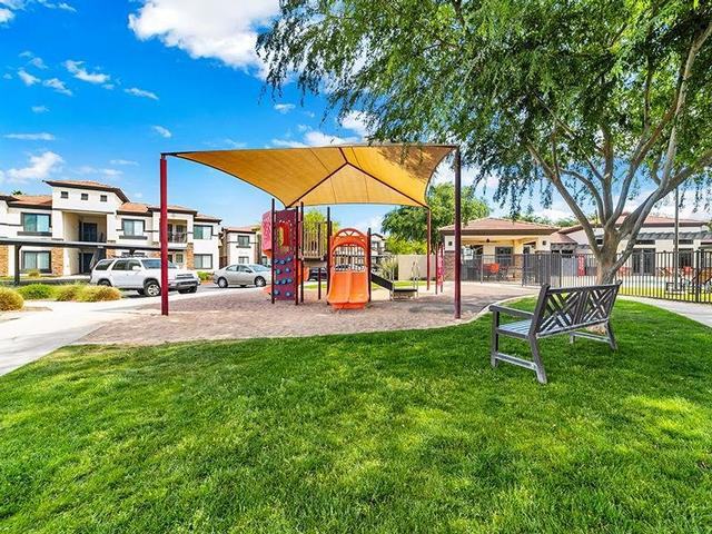 22280 S 209th Way - Photo 3 of 29