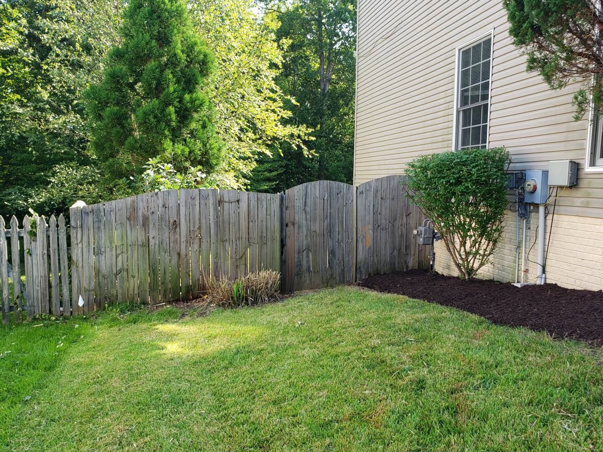 122 Brush Everard Ct - Photo 2 of 16