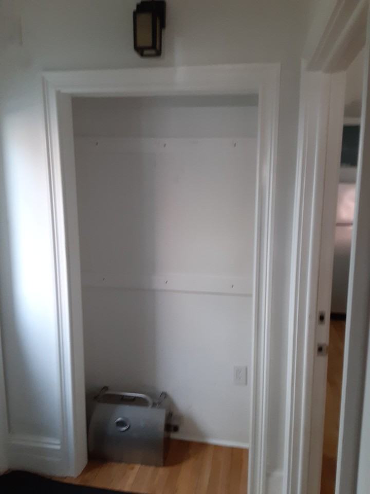 262 Whiton St #1 - Photo 3 of 14