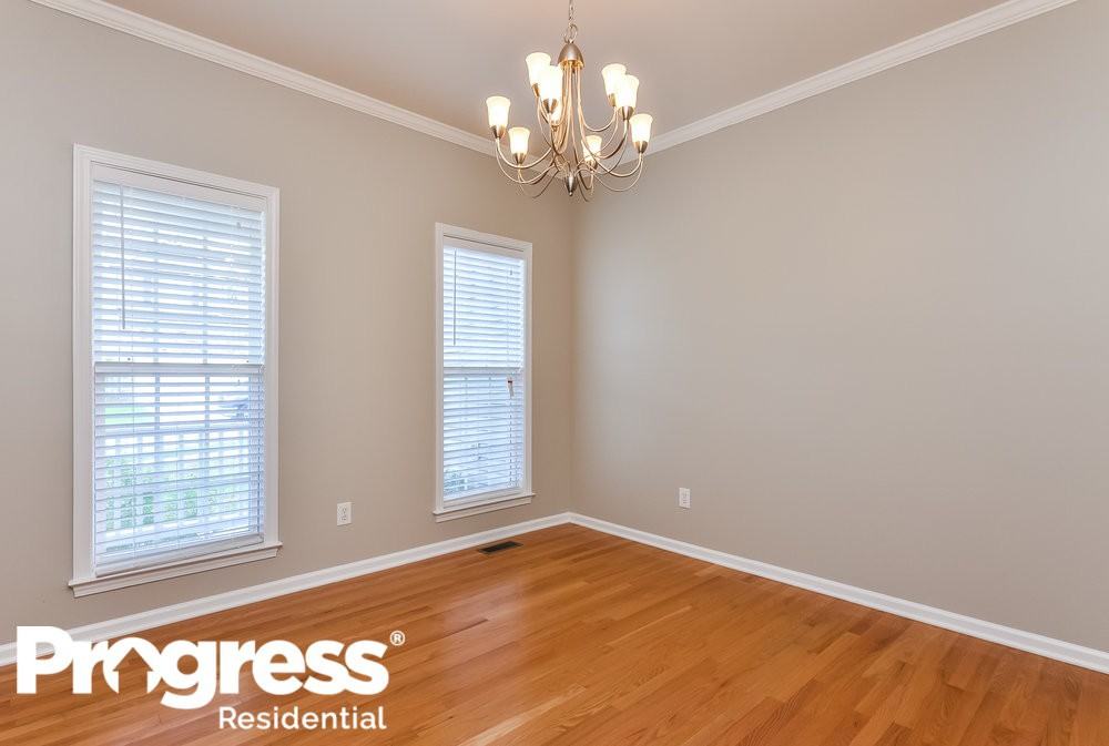 800 Pristine Ln - Photo 3 of 17