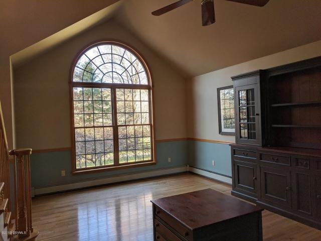 28 Blackbear Drive - Photo 3 of 9