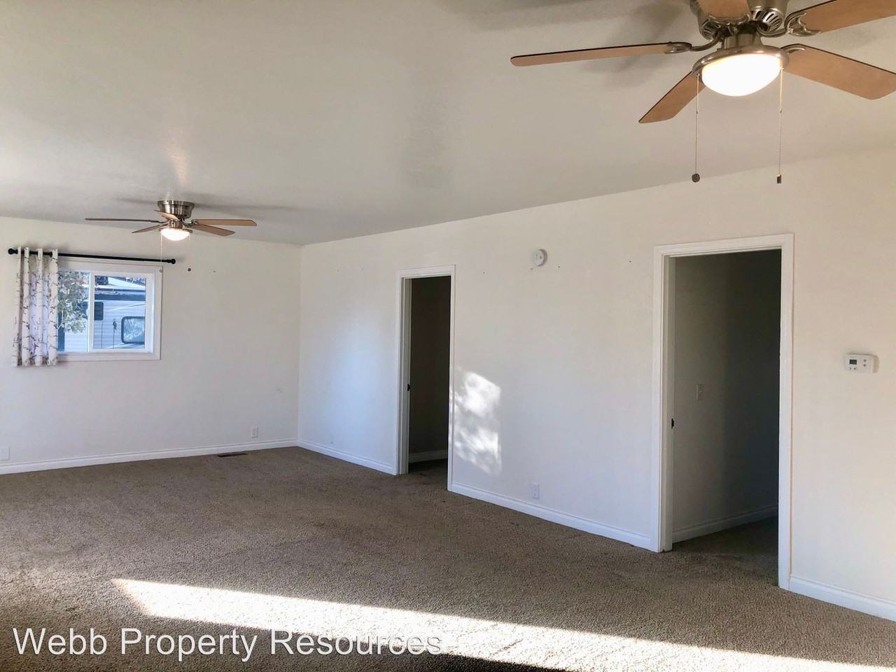 240 Commercial St. - Photo 3 of 18