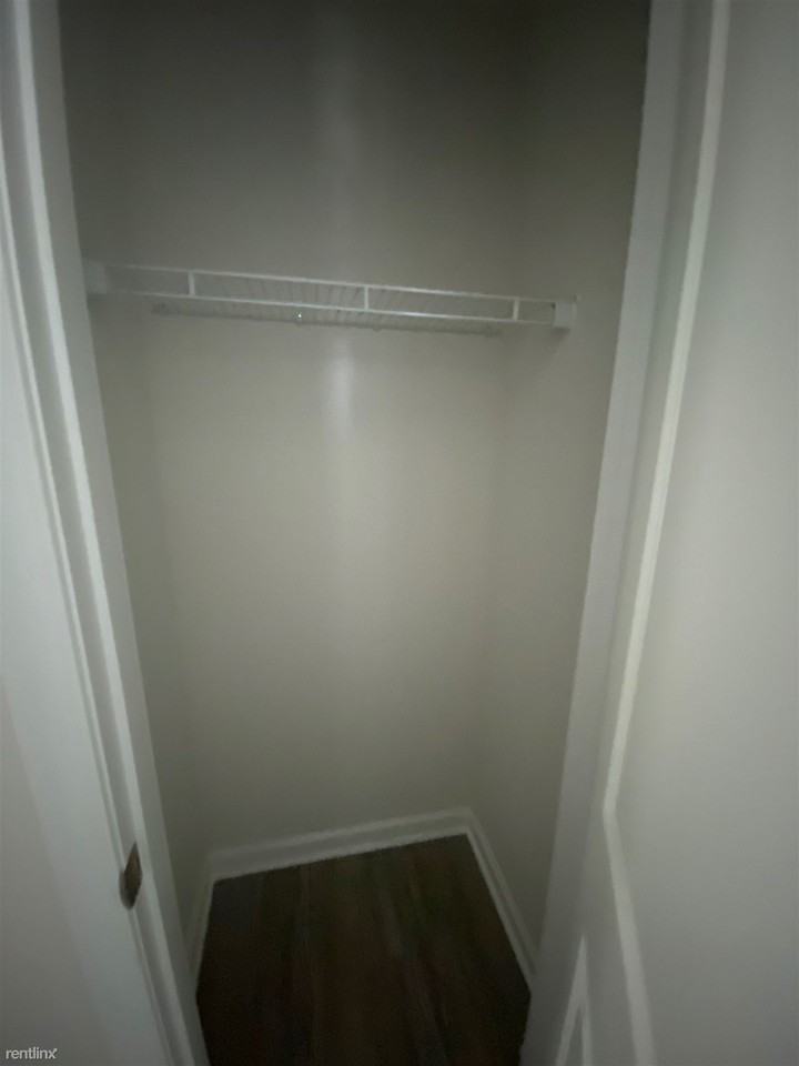 13 Gates Park Ct - Photo 2 of 40