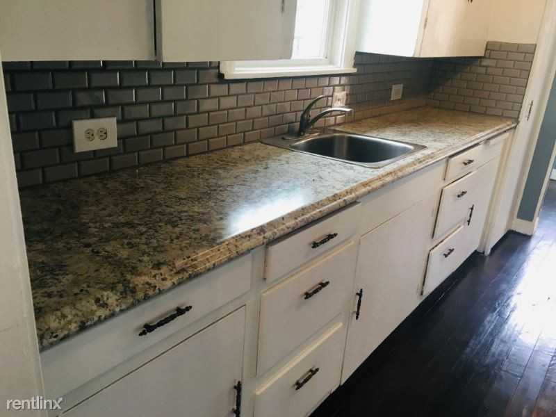 609 E Morningside Dr - Photo 3 of 10