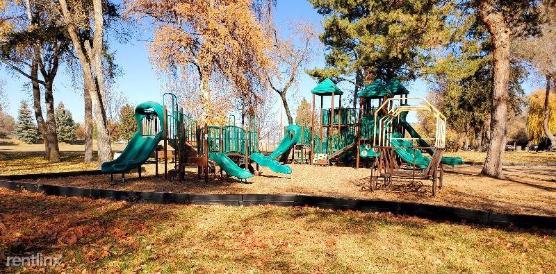 2236 3rd Street 12 - Photo 3 of 11