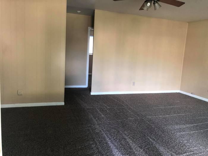 2810 North Waugh Street - Photo 3 of 14