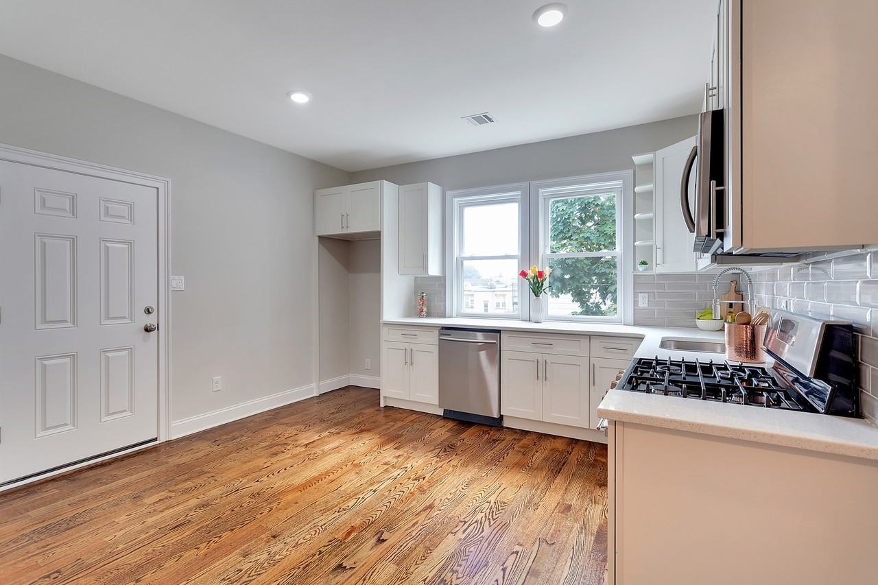 304 Chestnut Street #2 - Photo 3 of 11