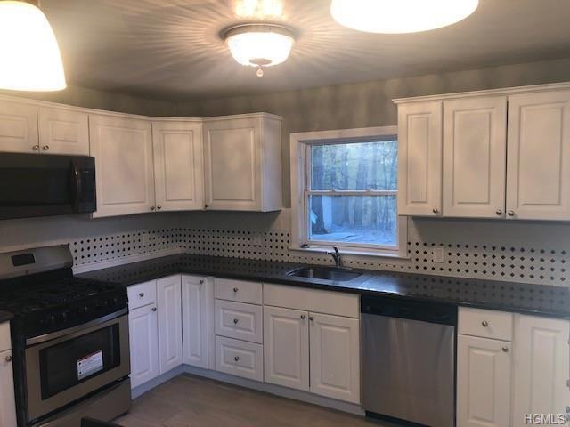 35 Townsend Road - Photo 3 of 13