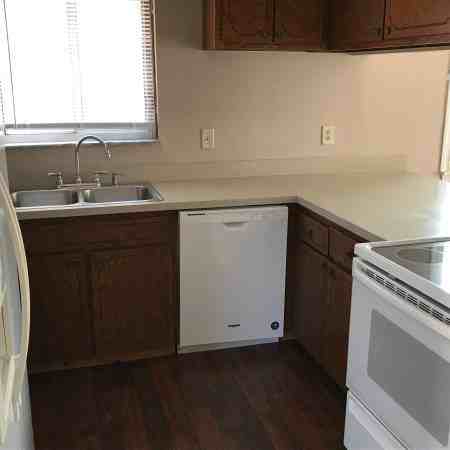 5800 Meadowhurst Way - Photo 3 of 10