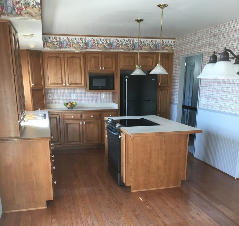 347 Southfork Dr - Photo 3 of 7