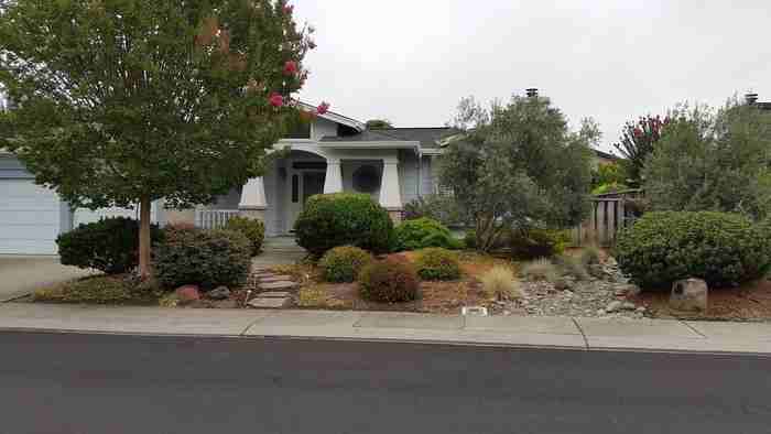 1885 Heritage Way - Photo 2 of 32