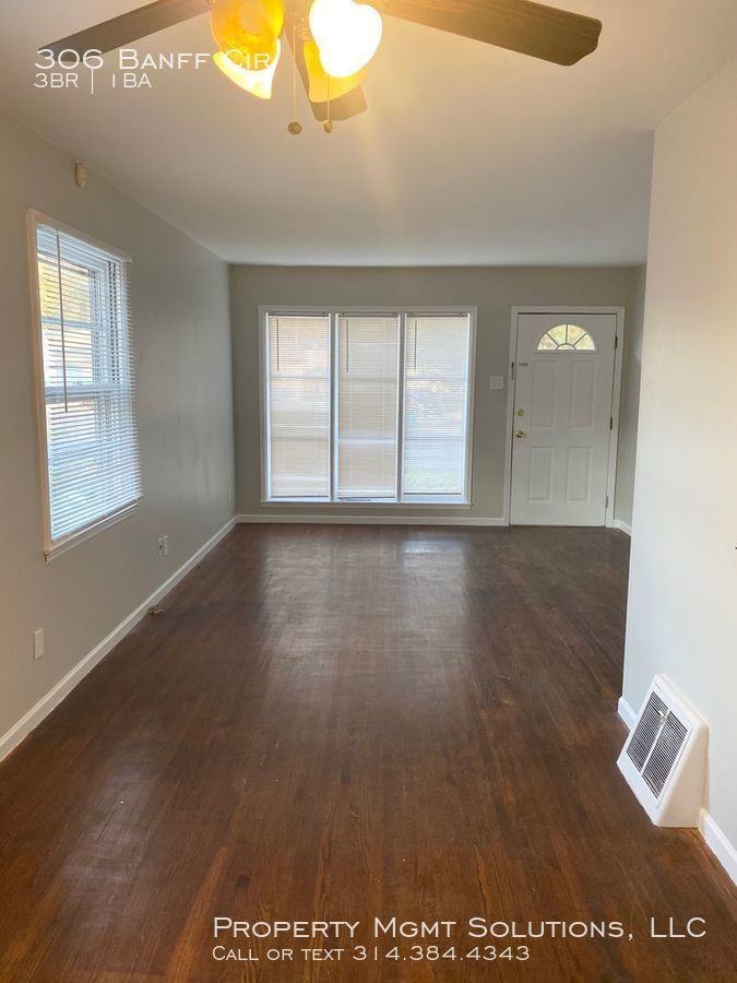 306 Banff Cir - Photo 2 of 9