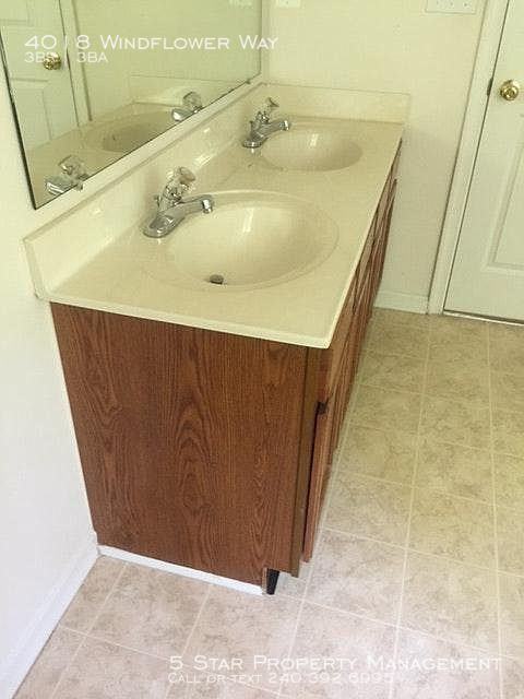 4018 Windflower Way - Photo 2 of 16