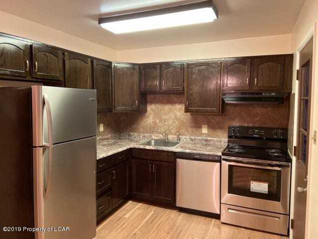 56 Saratoga Court - Photo 2 of 12