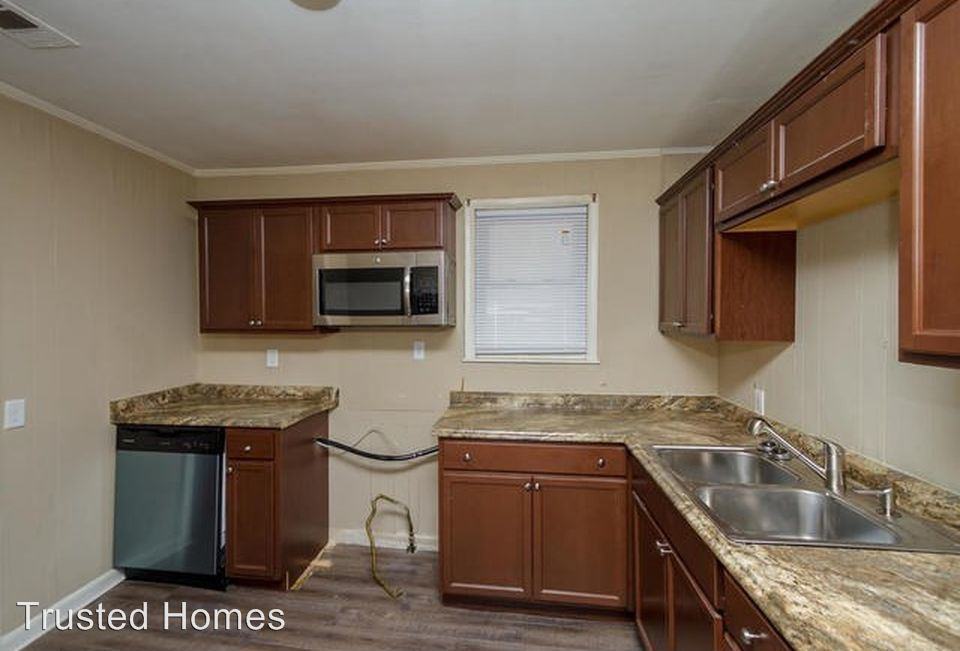 201 Third Street - Photo 2 of 13