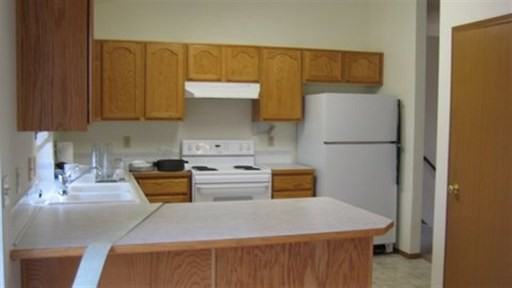 1012 N Stanley St - Photo 2 of 7