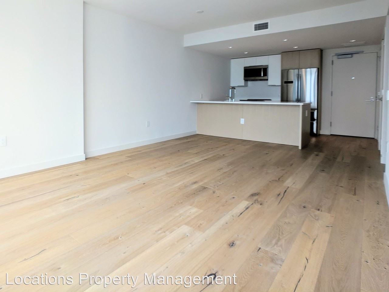 1001 Queen Street - Photo 2 of 44