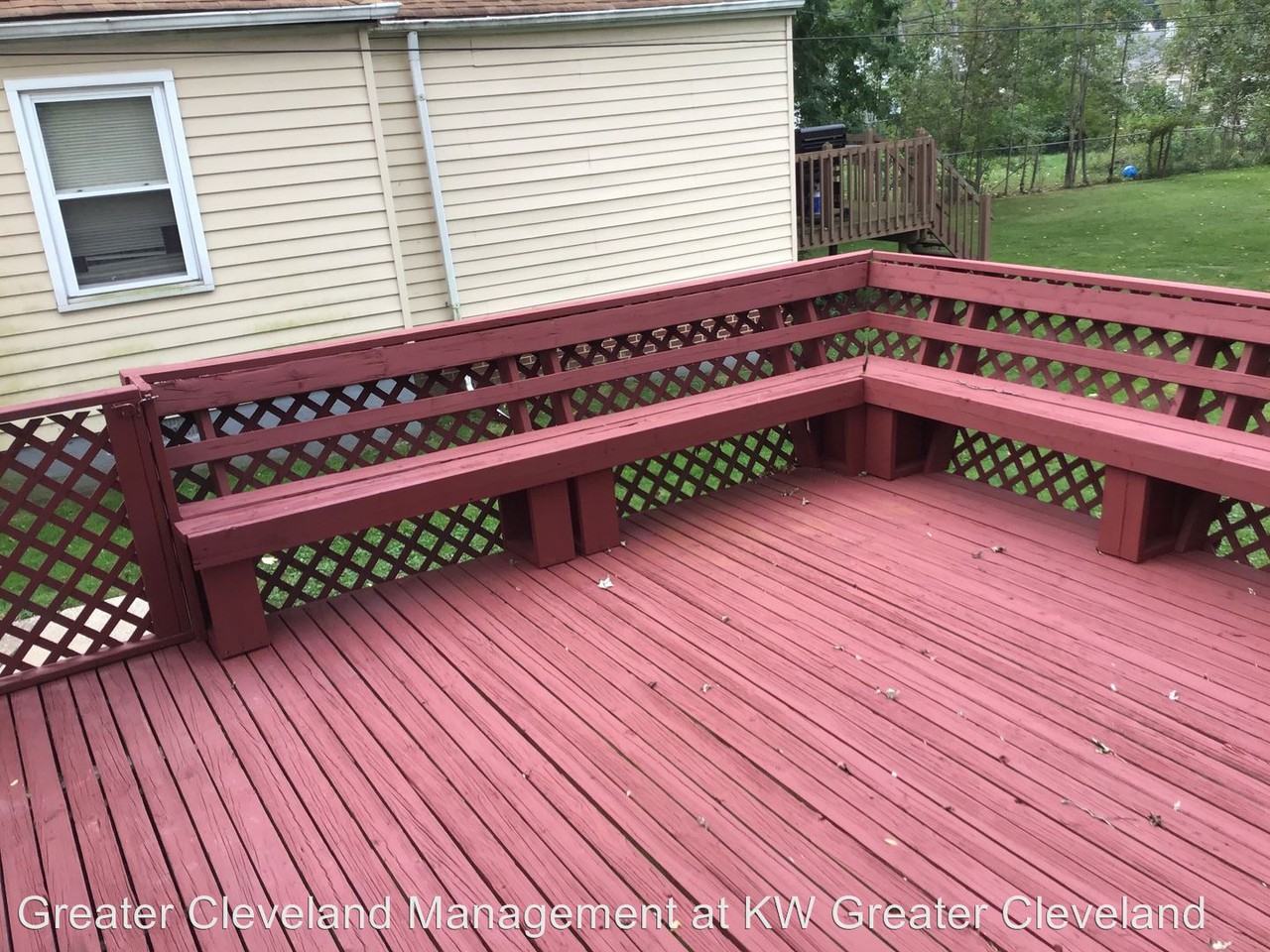 1104 Summit Road - Photo 2 of 14