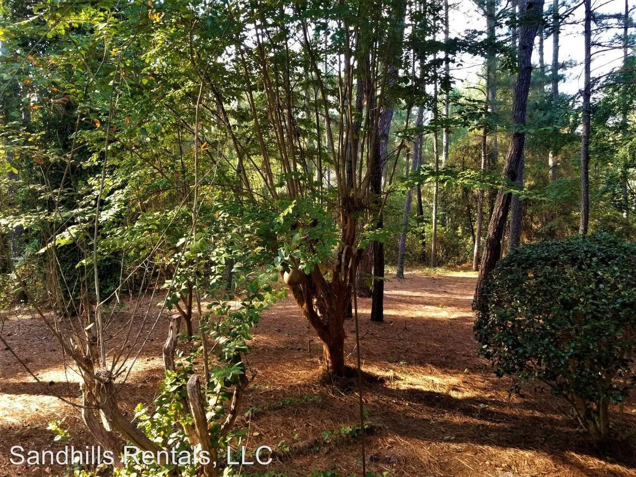 903 Dover St - Photo 2 of 4