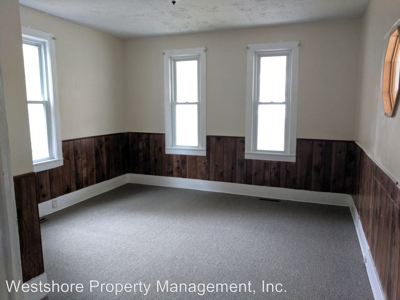 584 Marquette Ave. - Photo 2 of 10