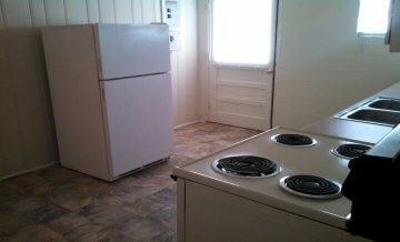 2846 Camborne St #B - Photo 3 of 5