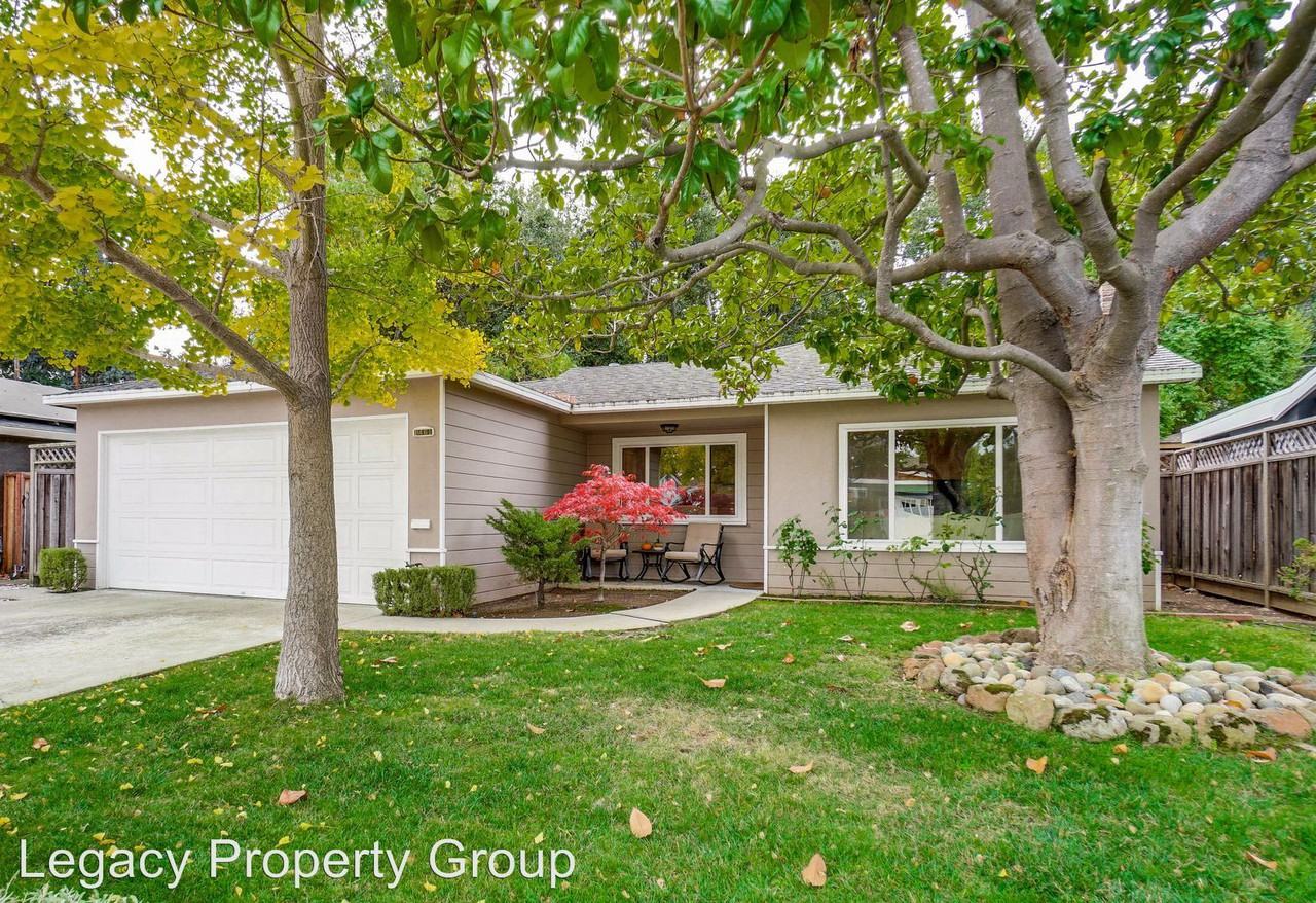 1461 Gilmore Street - Photo 3 of 28