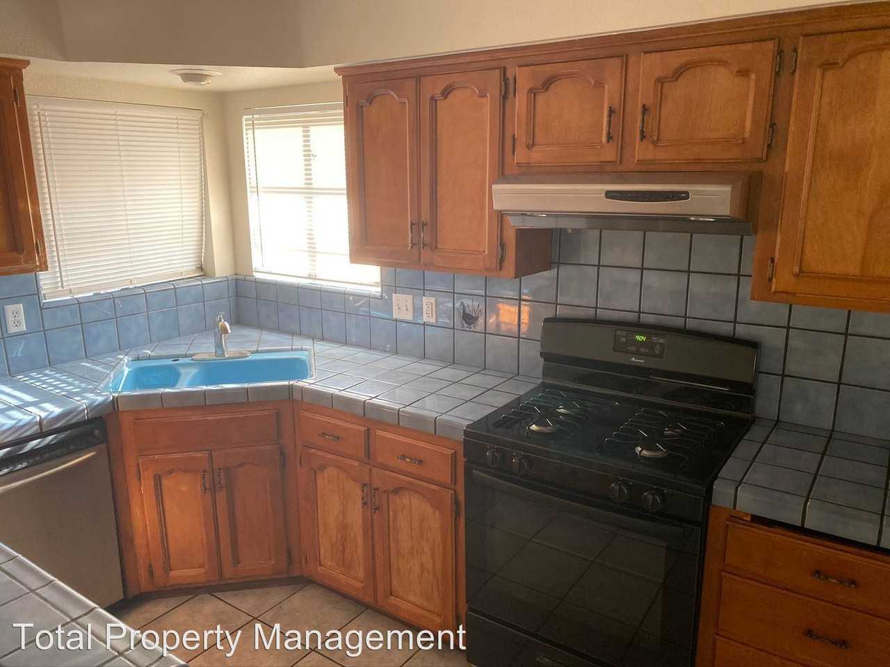 316 Nw 4th Ave. - Photo 2 of 18