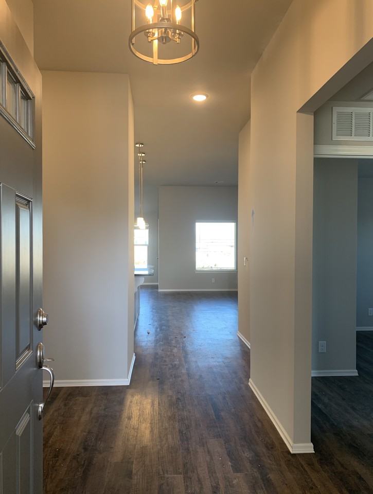 13312 S 19th Pl - Photo 3 of 26