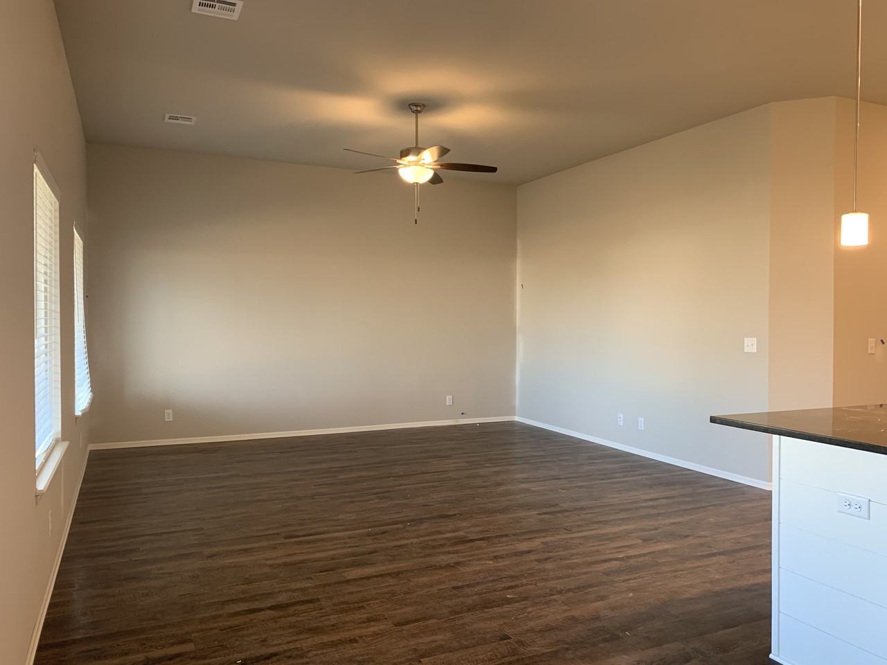 13312 S 19th Pl - Photo 7 of 26
