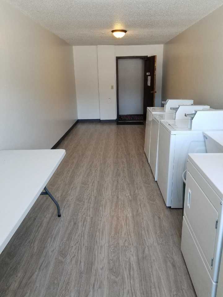 415 S Wasson Ln - Photo 4 of 4