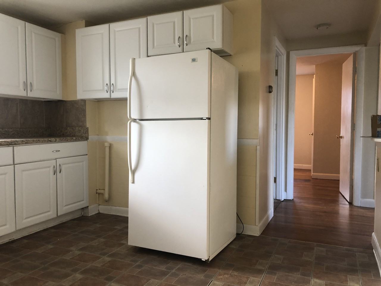 31 Richmond St - Photo 3 of 11