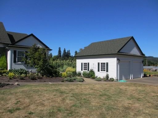 23225 SW Bosky Dell Ln - Photo 2 of 34