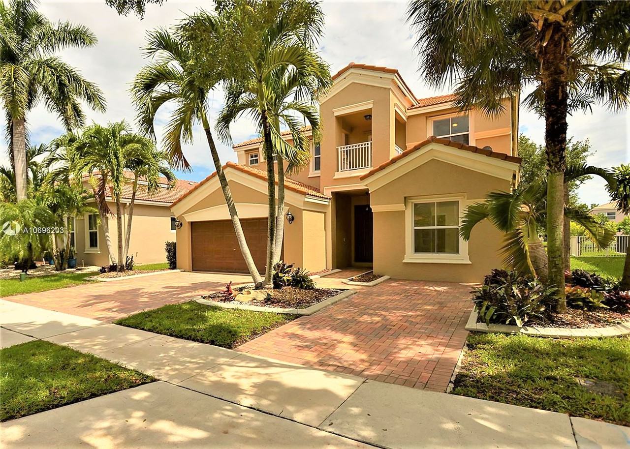 15711 Southwest 53rd Court, Miramar, FL 33027 5 Bedroom House for Rent