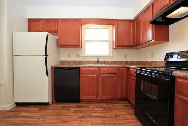 1944 Heather Loop - Photo 3 of 10