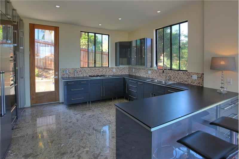 468 Conejo Rd - Photo 3 of 8