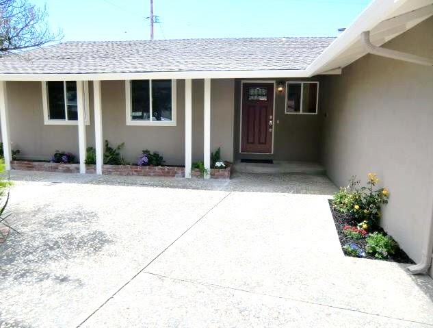 3281 Hebron Ct - Photo 2 of 17