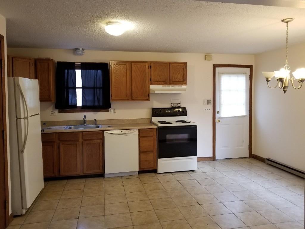 131 Darling Street Unit 131 - Photo 2 of 14