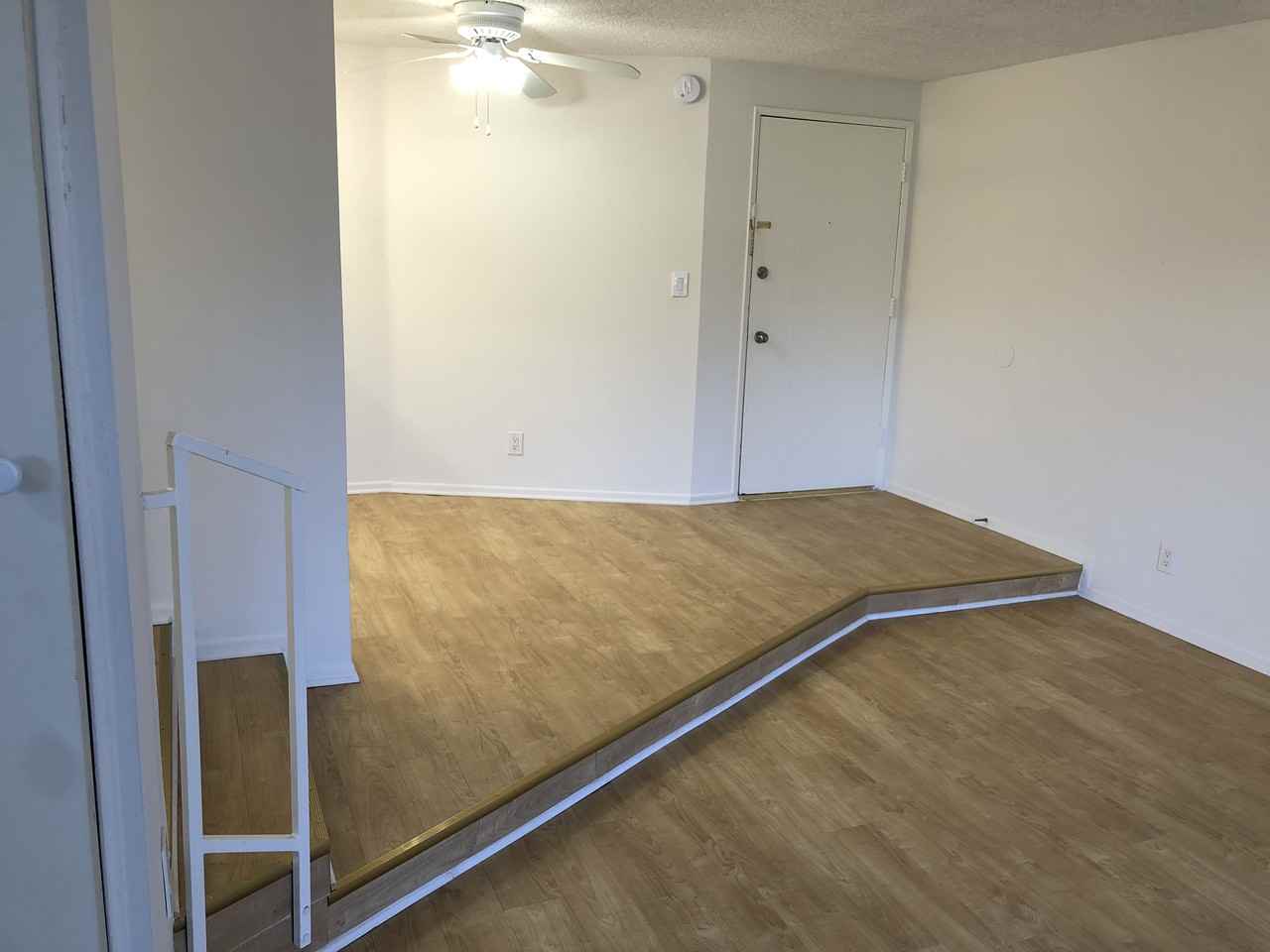 340 South Ardmore Avenue #201 - Photo 2 of 18