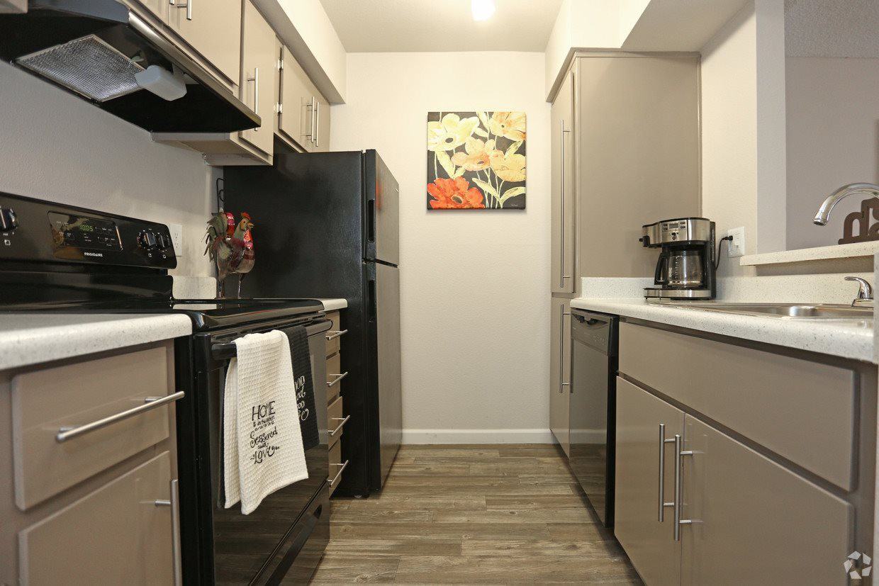W Vogel Ave & N 31st Ave - Photo 3 of 8