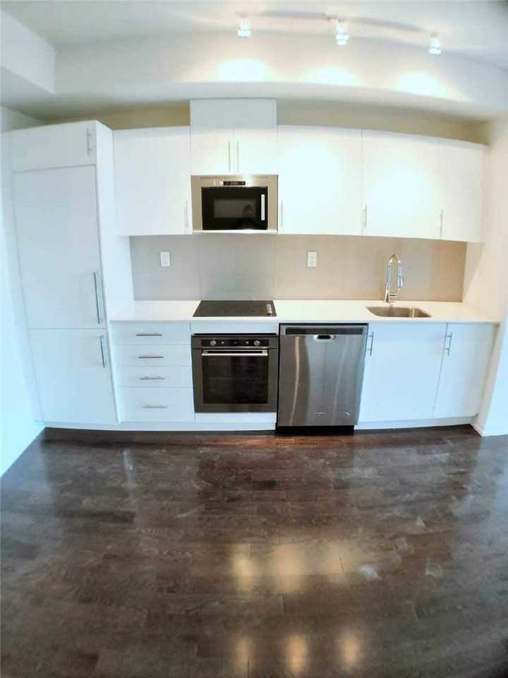 460 Adelaide Street East #15