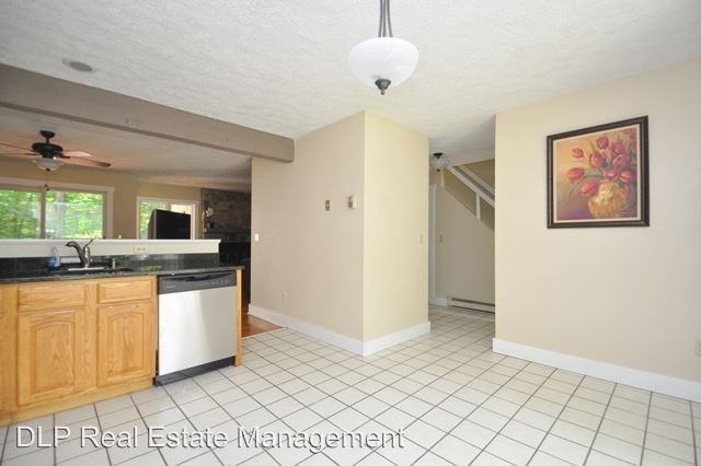 533 Rondaxe Lane - Photo 3 of 16