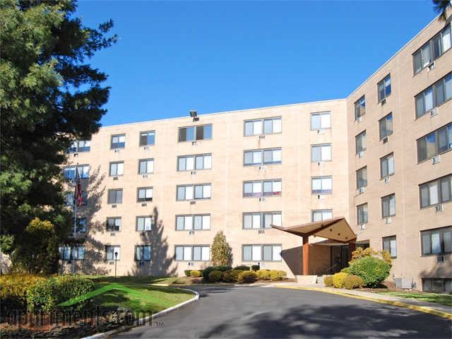 Highgate - Photo 2 of 6