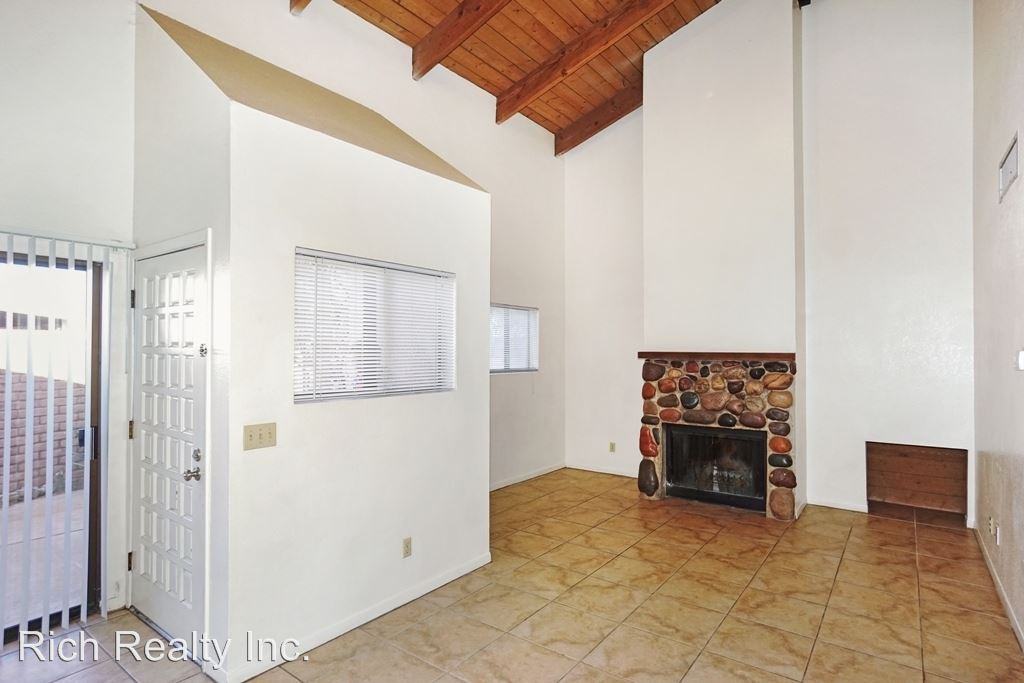 1604 E. Blacklidge Drive - Photo 2 of 7