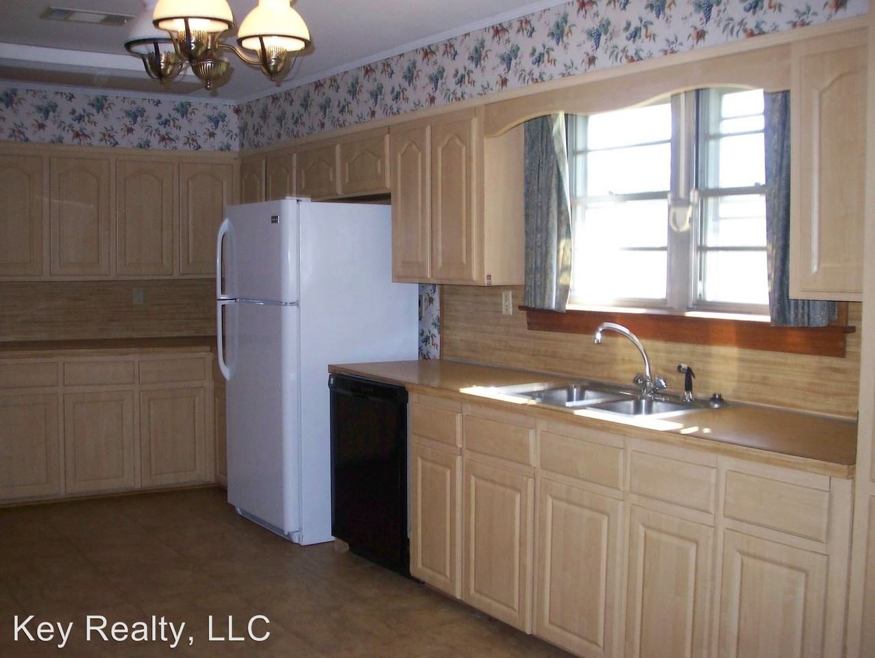 4003 Monroe Hwy - Photo 3 of 10