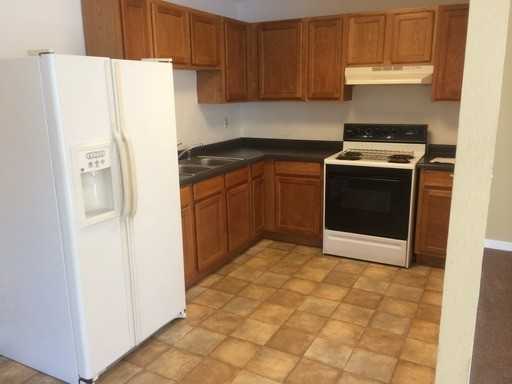856 W Thomas Ave #1 - Photo 2 of 9