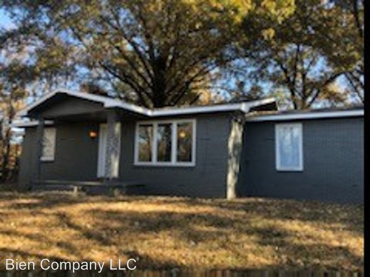 413 Thrower St. - Photo 2 of 13