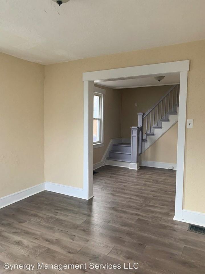 East Avenue - Photo 3 of 11