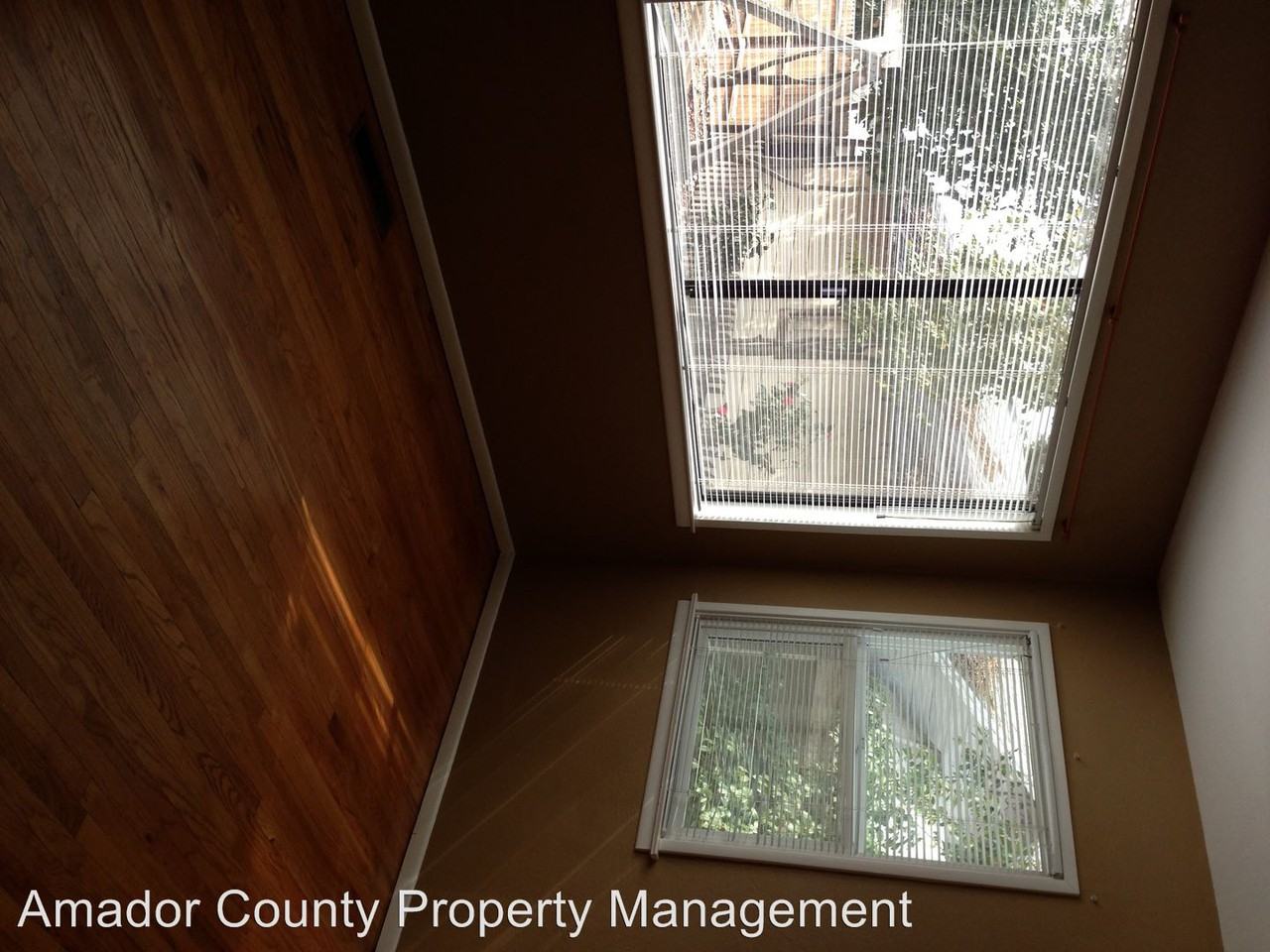 1022 West Marlette Street - Photo 3 of 13