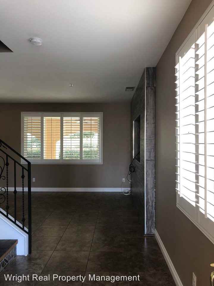 5758 Ventana Dr - Photo 3 of 21